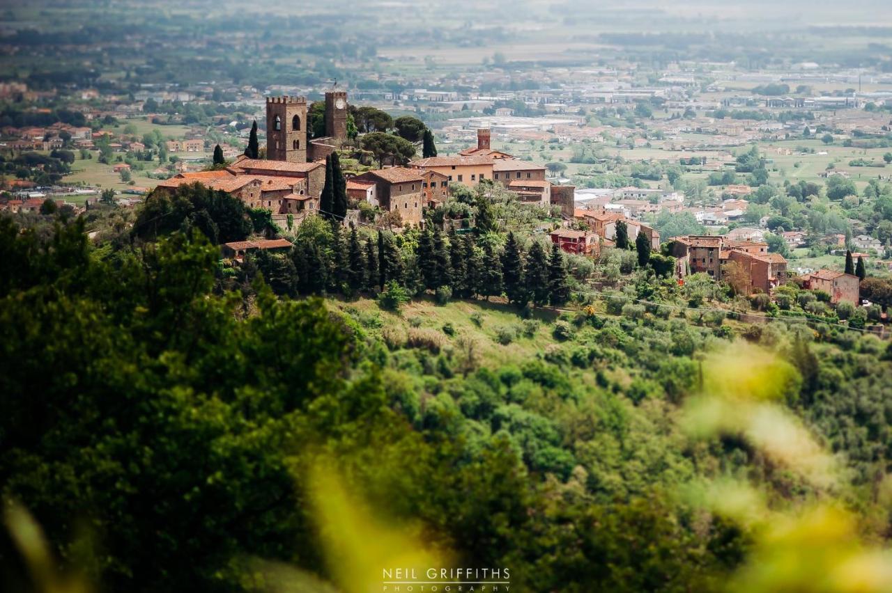 Residenza Buggiano Antica B&B - Charme Apartment In Tuscany بورغو آ بوجيانو المظهر الخارجي الصورة